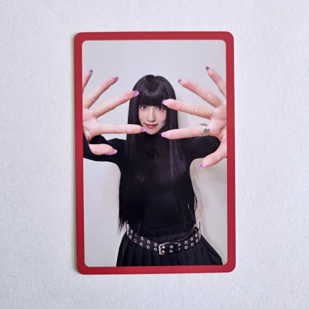 Twice Mina Photocard - TEN: The Story Goes On (Cast Ver. - BENEFICIO DE PRE-ORDEN)