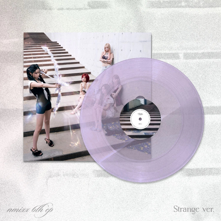 (1ra PRE-ORDEN) NMIXX - Strange Muse [LP Ver. - Random Ver.]