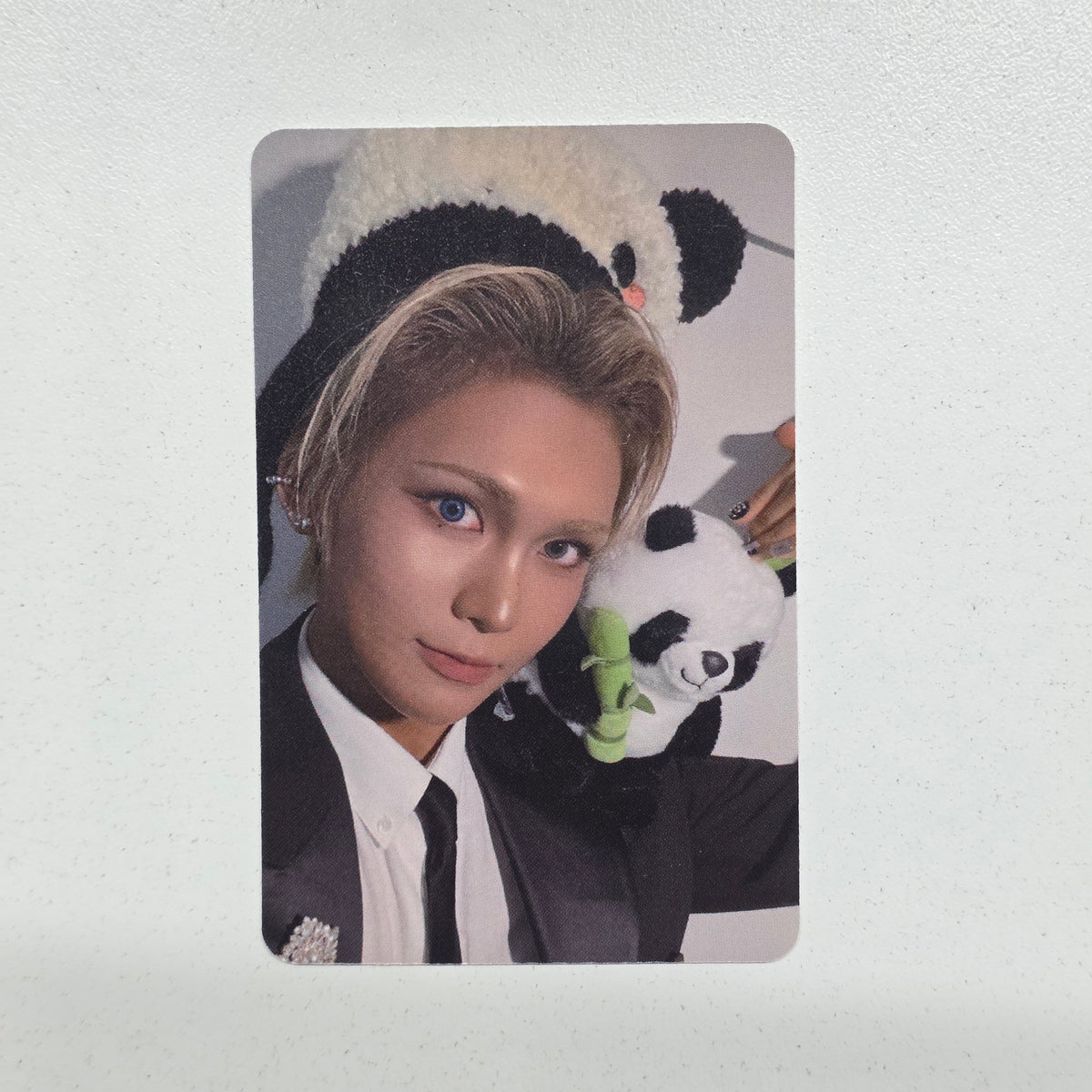 XLOV Hyun PHOTOCARD - I,God (POB Panda Ver.) ENTREGA INMEDIATA