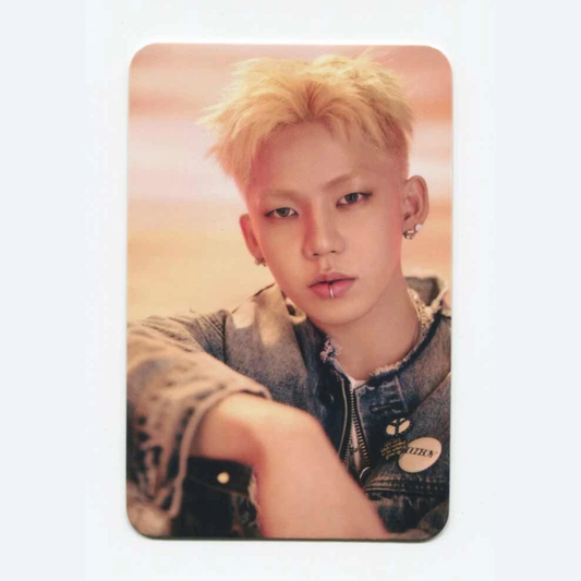TREASURE Hyunsuk Photocard - PLEASURE (Music Korea POB)