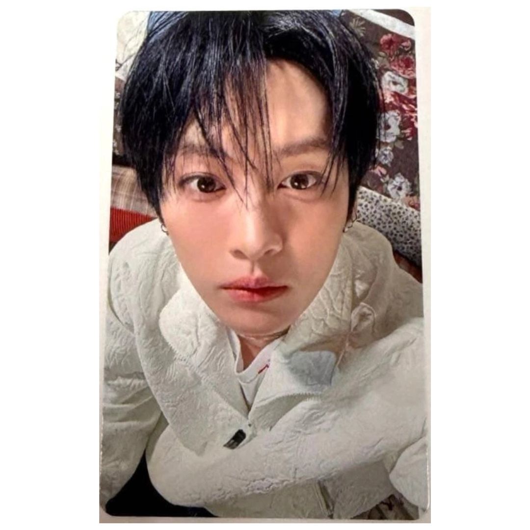 STRAY KIDS Lee Know Photocard - Stay in our little house POB JYP