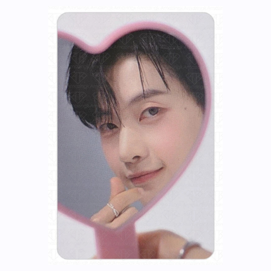 ZEROBASEONE Matthew Photocard - Blue Paradise (Music Korea POB)