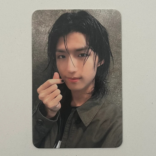 XDINARY HEROES Jun Han Photocard - Troubleshooting (Music Korea POB)