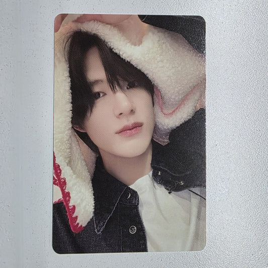 NCT DREAM Jeno Photocard - Pink Christmas 2024